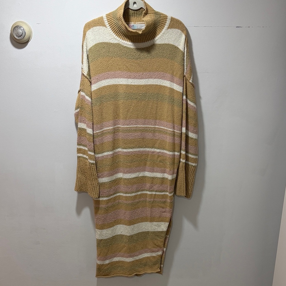 NWT FREE PEOPLE Turtleneck Sweater Dress Maxi High Slit Size Large Spring Easter